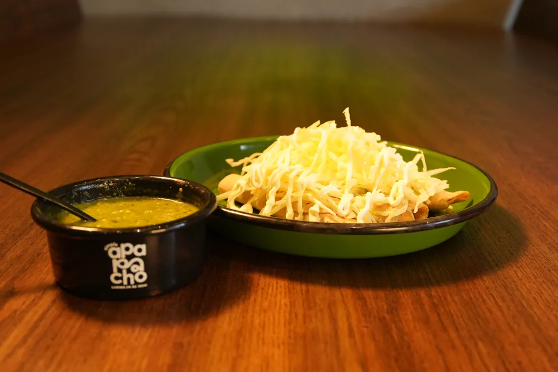 Tacos dorados